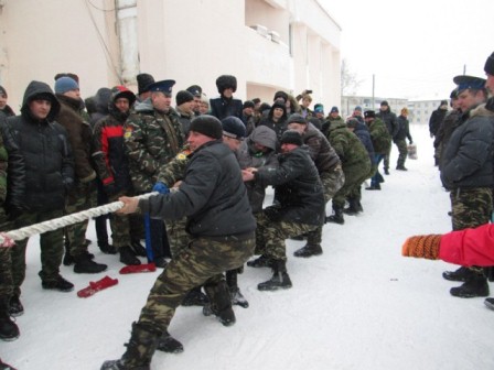 Перетягивание каната.JPG